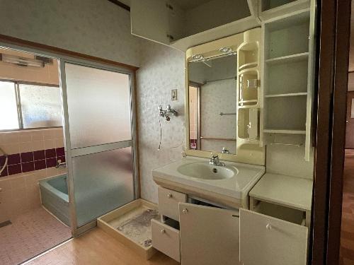 Property 132 (Minami-wari District)