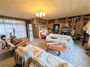 1960s wood house, 1-min walk to station, Shimane