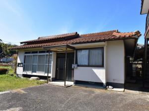 1960s house, 11-min walk to station, Okayama