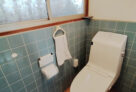 Good access in all directions; spacious lot suitable for residential, self-sufficiency, and agricultural use