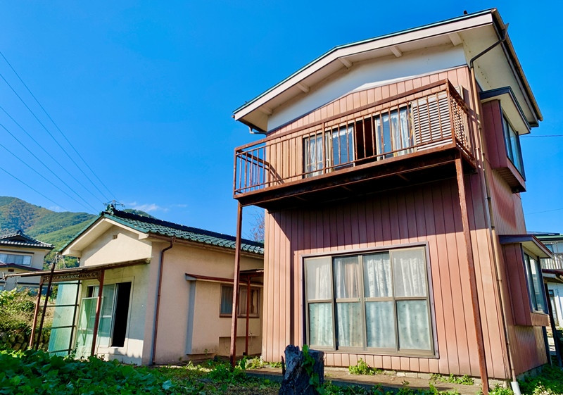 Wood house in Nagano