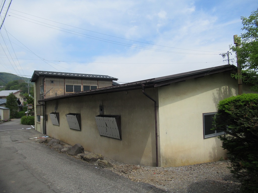1970s wood house in Nagano