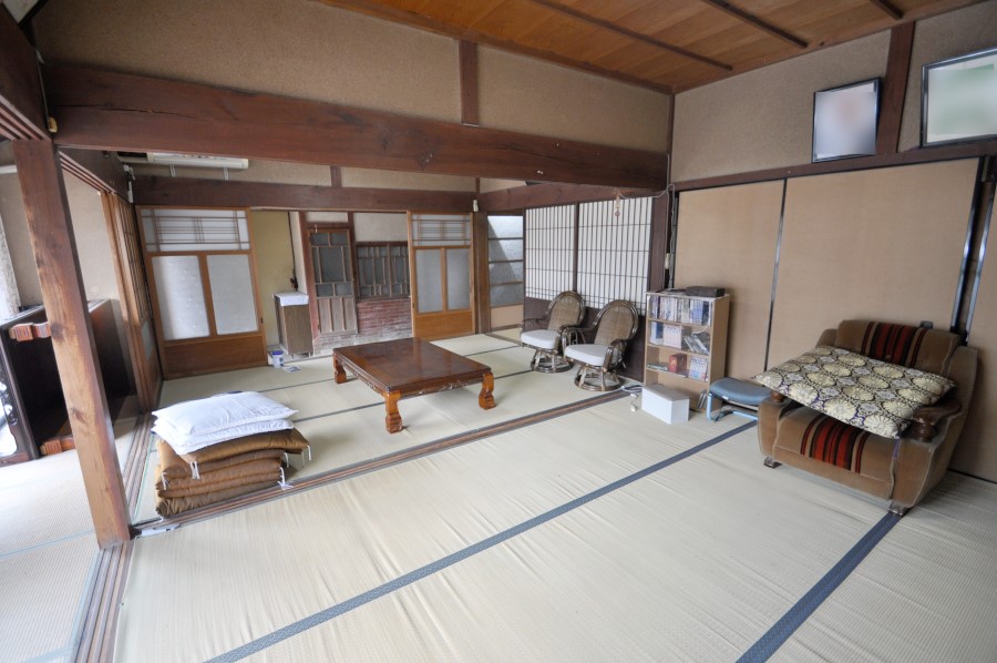 Wood house in Hyogo