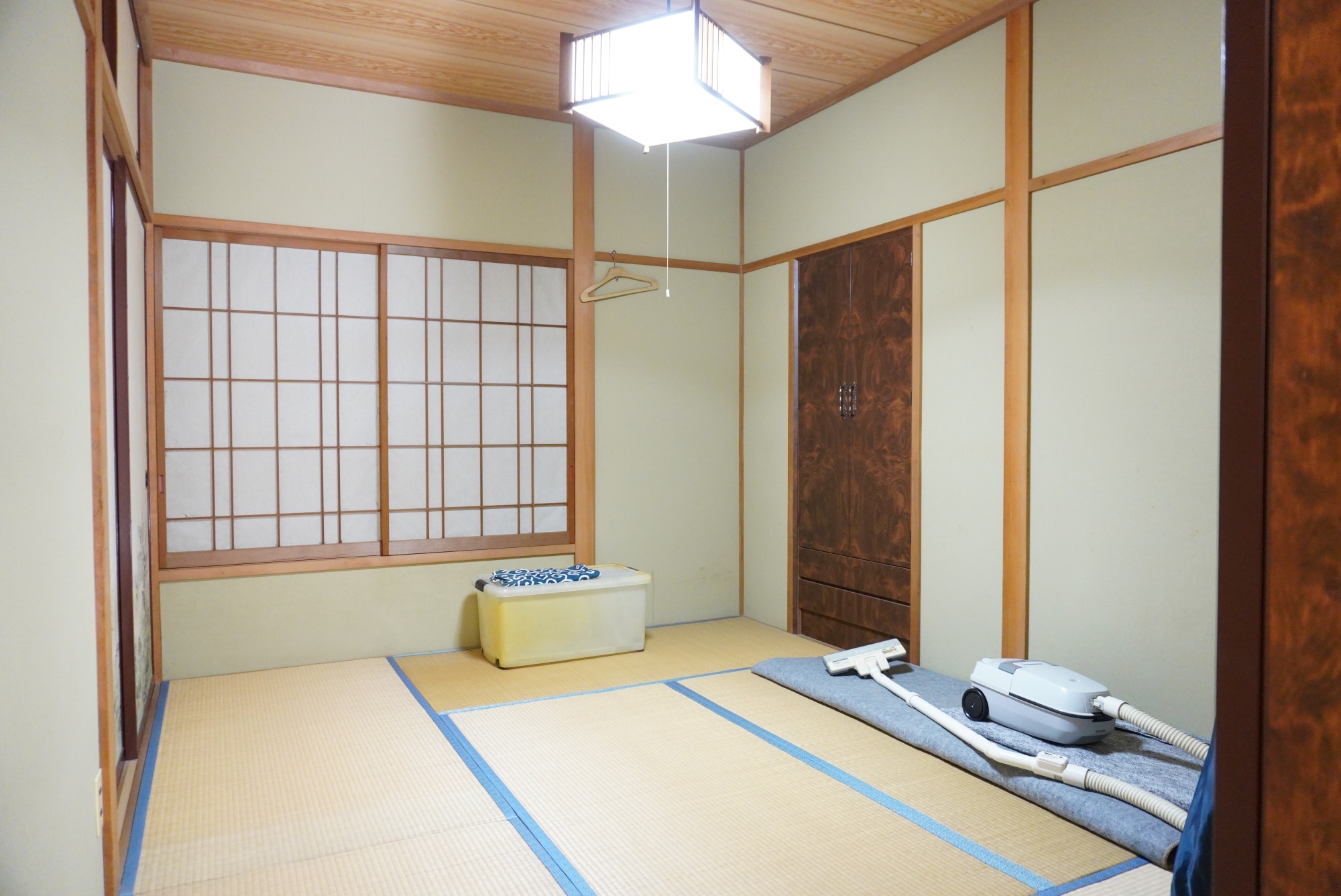 1970s wood house, 14-min walk to station, Nagano