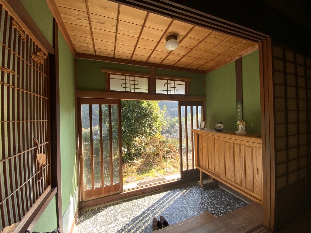 1950s wood house, 5-min walk to station, Yamaguchi