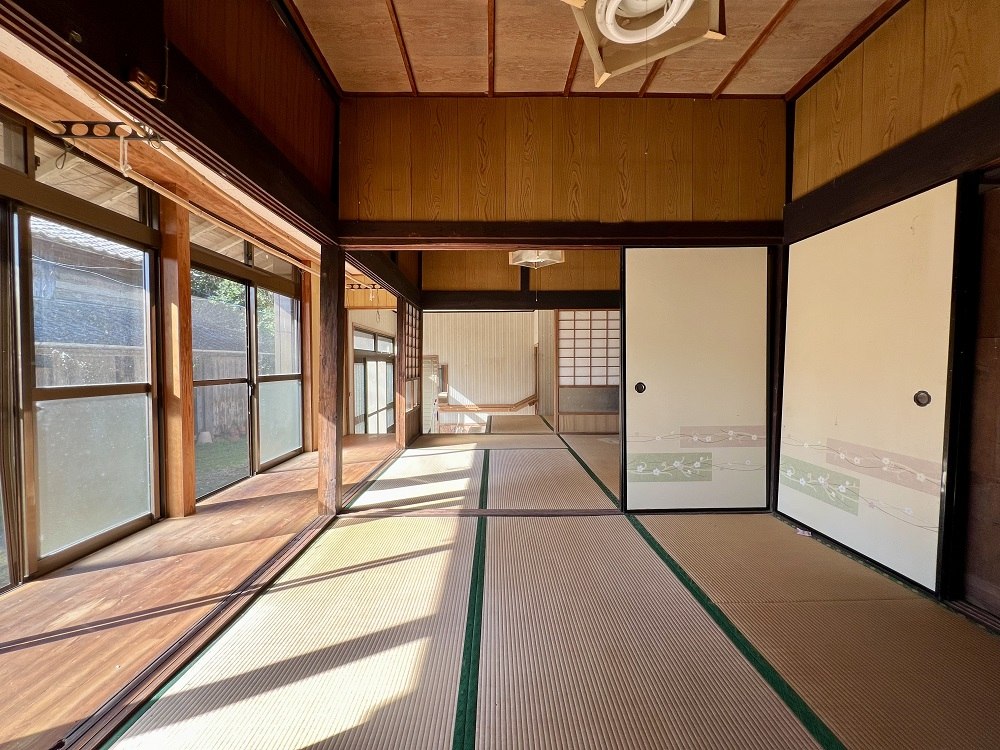 Wood house, 16-min walk to station, Togata, Ibusuki