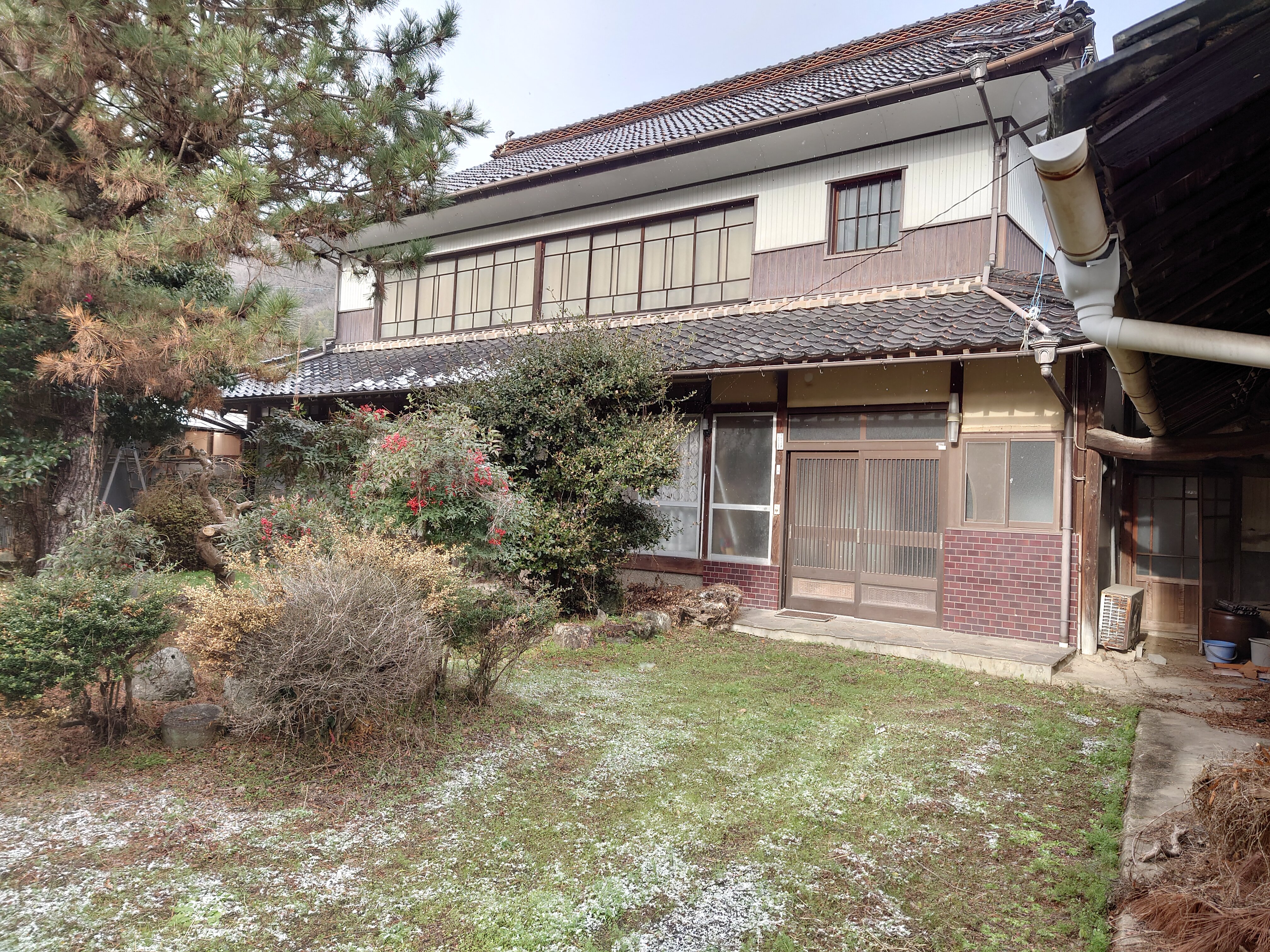 Wooden 2-Story House in Yoshii, Yoshii Town, Ibara City