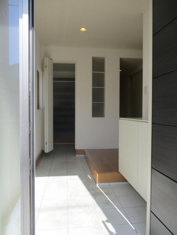 2000s wood house in Mie