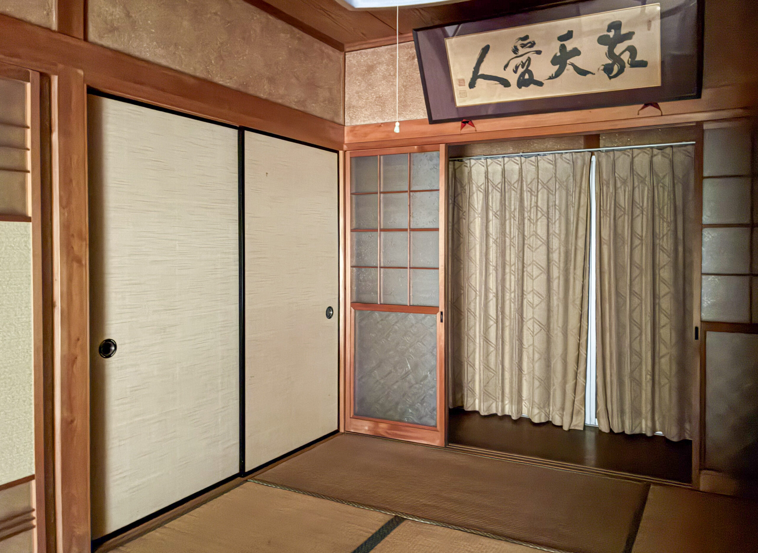 1970s wood house on a large plot in Matsusaka Kahada