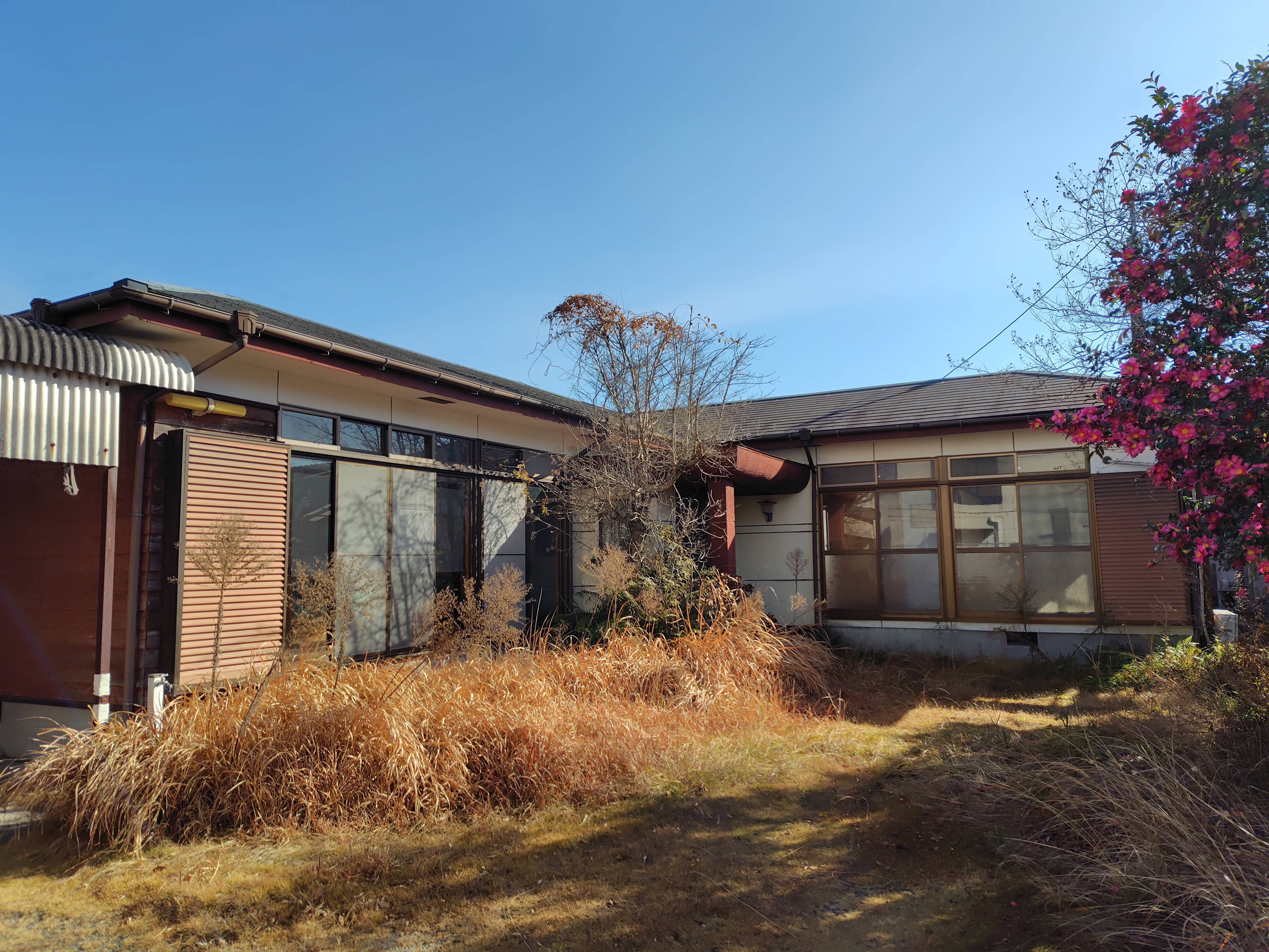 1980s house near the coast in Shibushi, Kagoshima