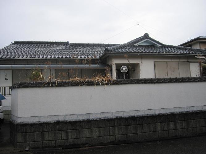1970s wood house, 15-min walk to station, Satsumasendai