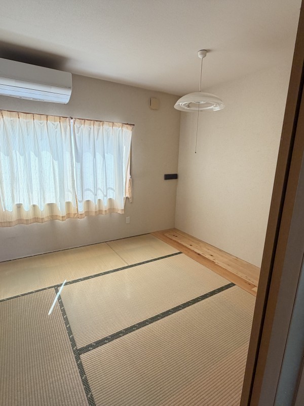 2000s wood house in Tottori