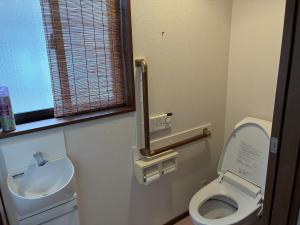 Gero City Akiya Bank [Hagihara 048] Sale 8,000,000 yen / Gently sloping land, popular residential area / Move-in ready condition! / Perfect for families and couples!