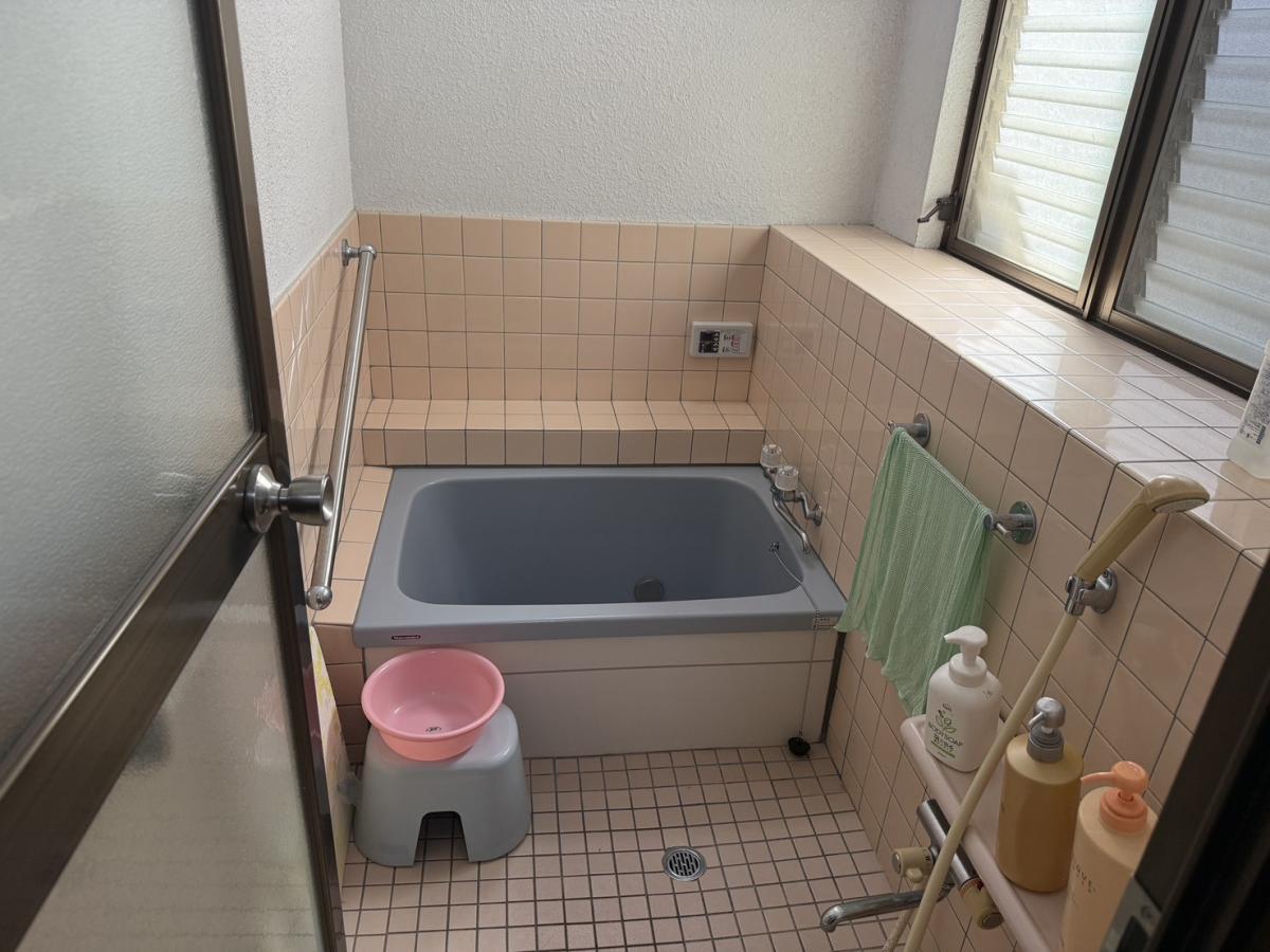 1960s wood house near the coast in Miyazu, Kyoto