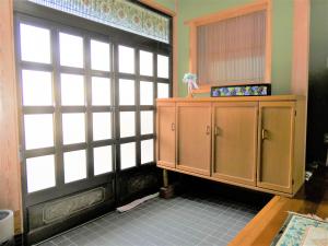 1980s wood house, 16-min walk to station, Shimane
