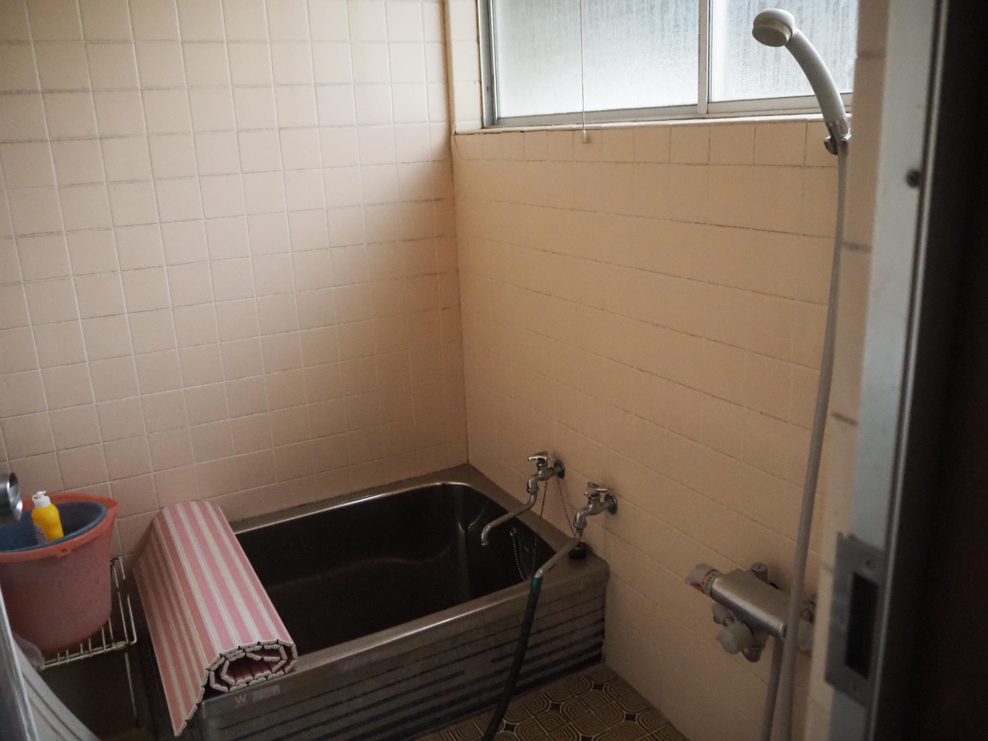 1980s wood house in Tokushima