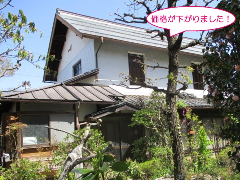 1910s wood house on a large plot in Nagano