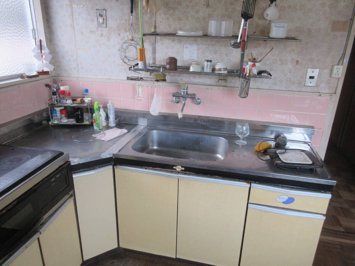 1970s steel-frame house, 7-min walk to station, Hiroshima