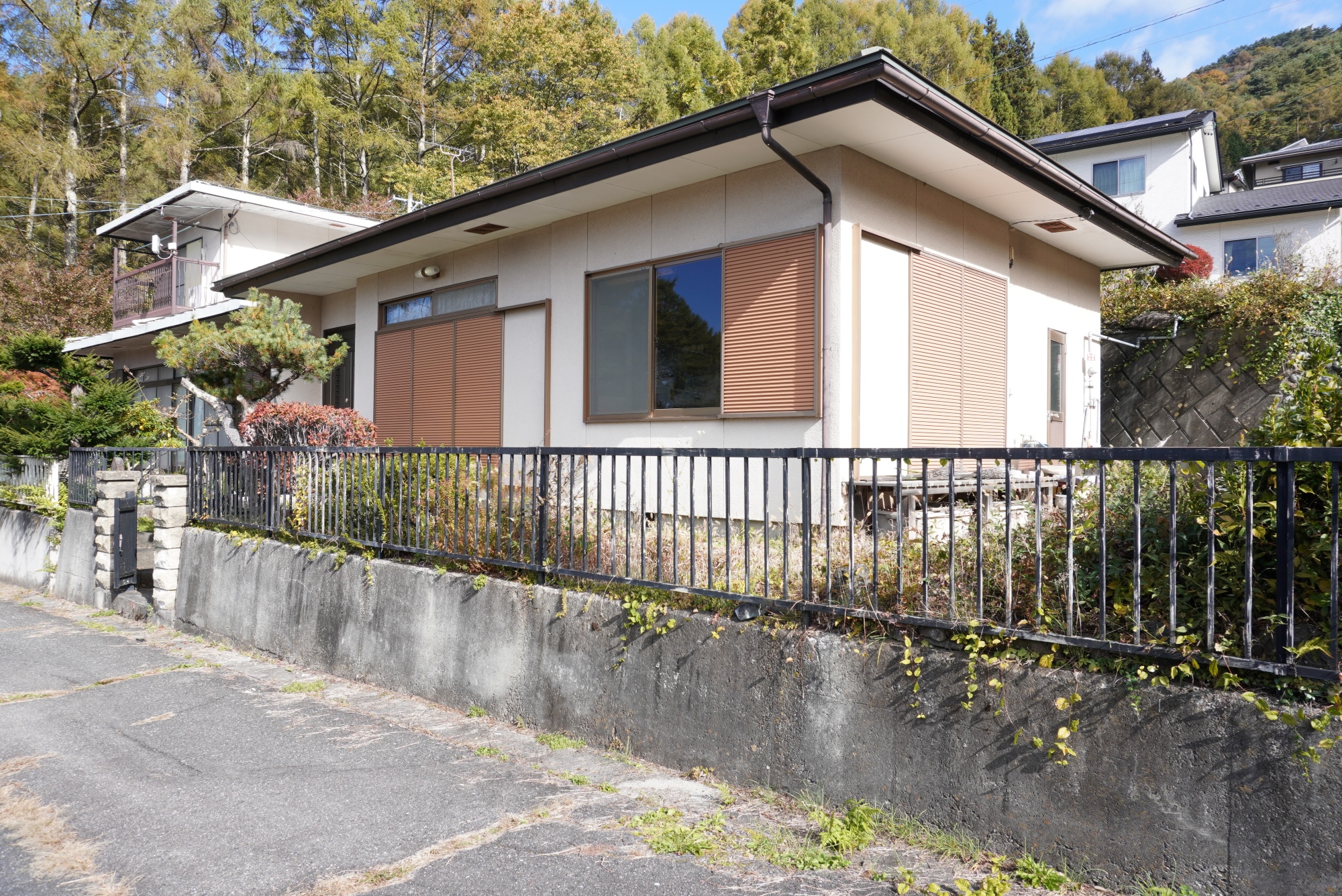 1970s wood house, 14-min walk to station, Nagano