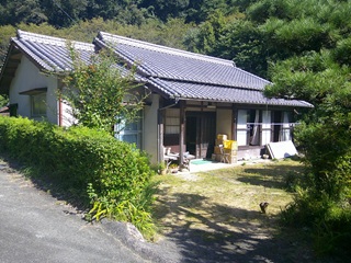 Wood house in Ehime