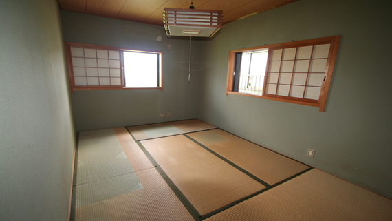 1990s wood house, 8-min walk to station, Wakayama