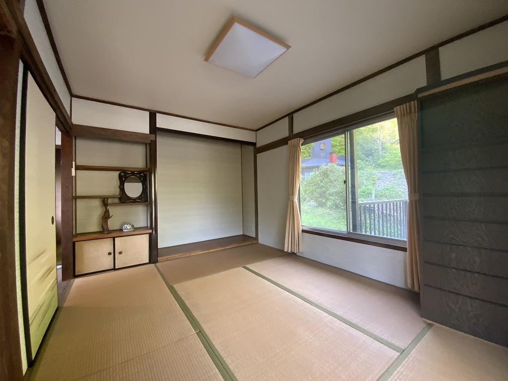 1950s wood house, 3-min walk to station, Yamaguchi