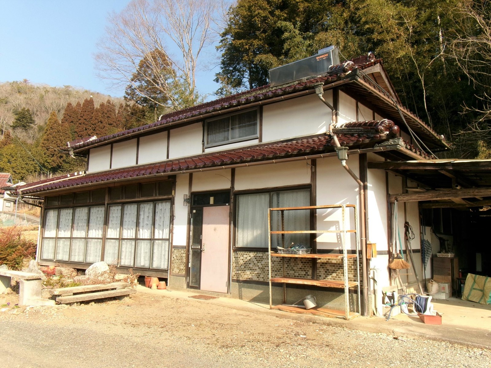 1970s house, 20-min walk to station, Hyogo