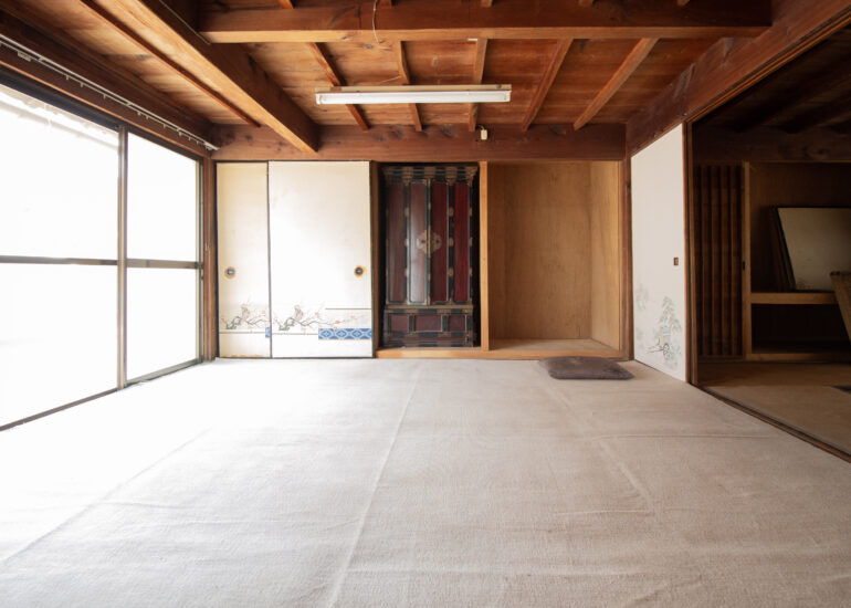 Wood house in Matsusaka Kahada