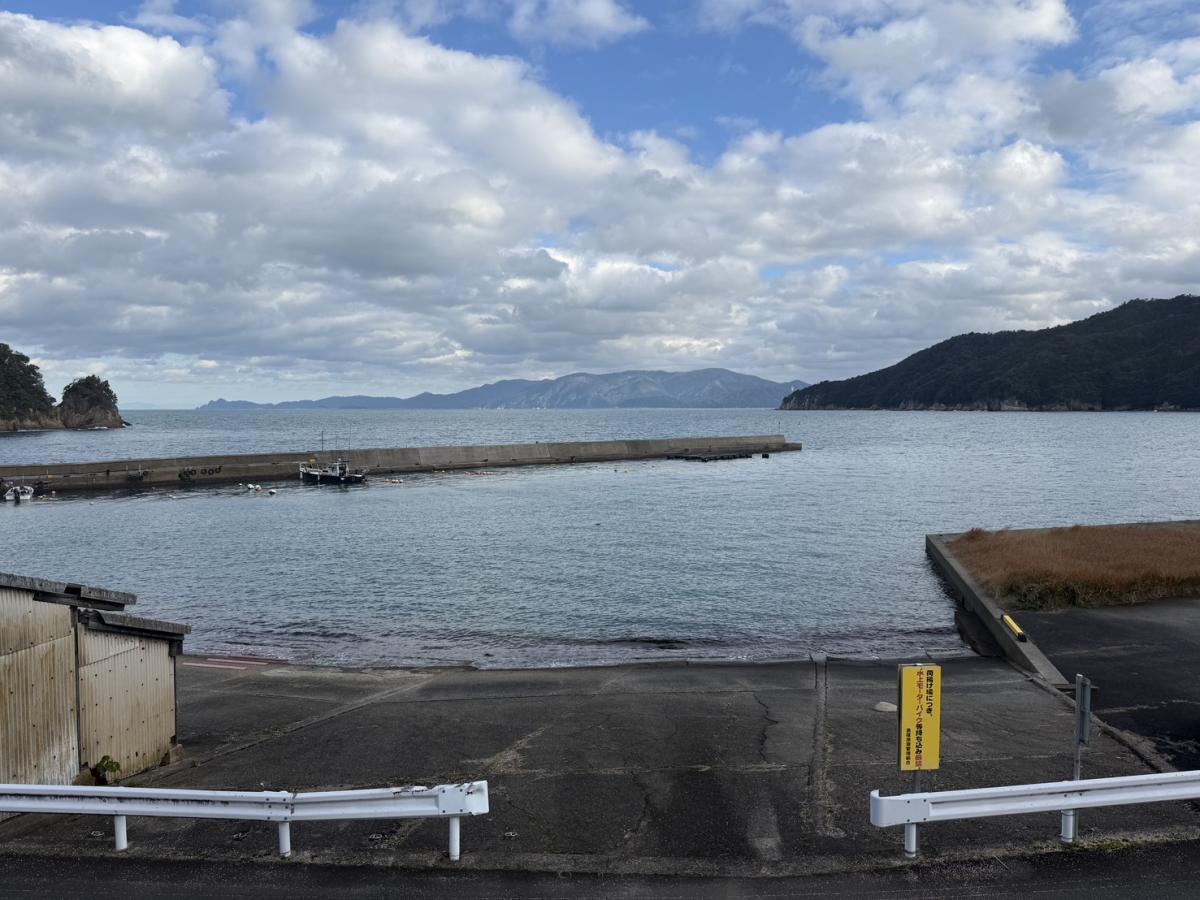 1980s wood house near the coast in Miyazu, Kyoto