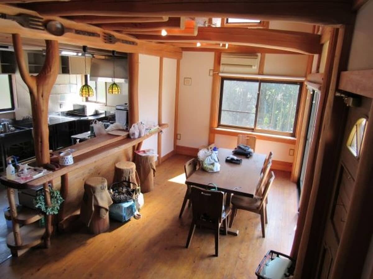 2000s wood house in Hiroshima