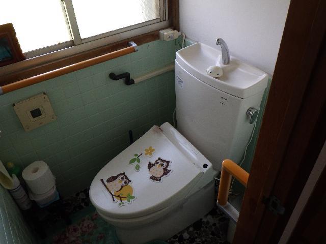 1970s wood house, 8-min walk to station, Nagasaki