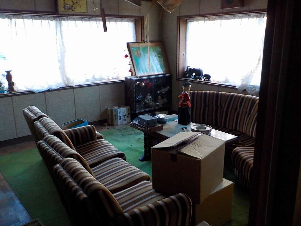 1970s house, 10-min walk to station, Tottori