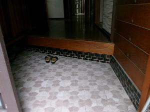 1970s wood house, 19-min walk to station, Gunma