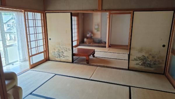 1970s wood house in Hyogo