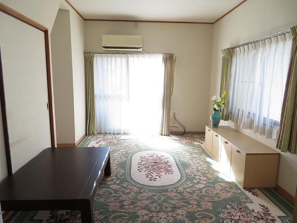1970s wood house in Oita