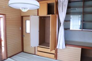1970s wood house, 19-min walk to station, Miyagi