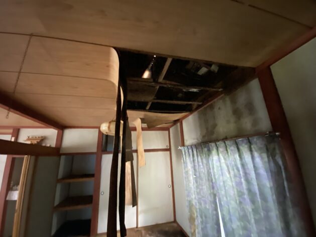 Wood house in Ehime