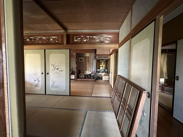 Concrete house near the coast in Ei, Minamikyushu