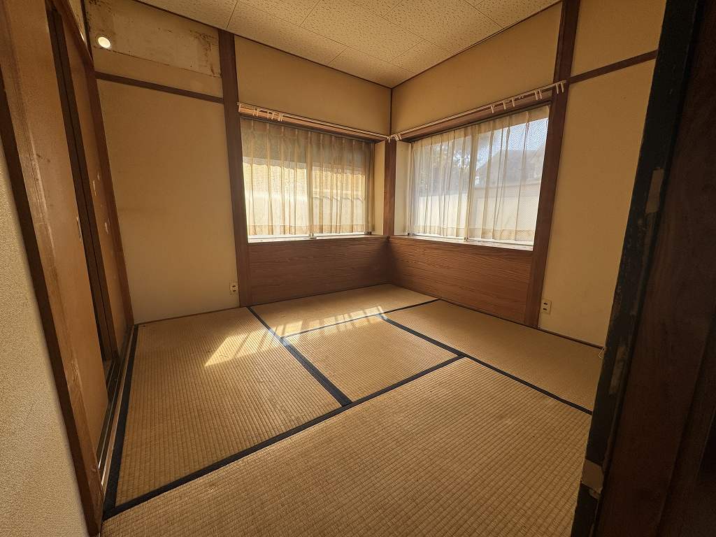 1960s wood house, 11-min walk to station, Nagano