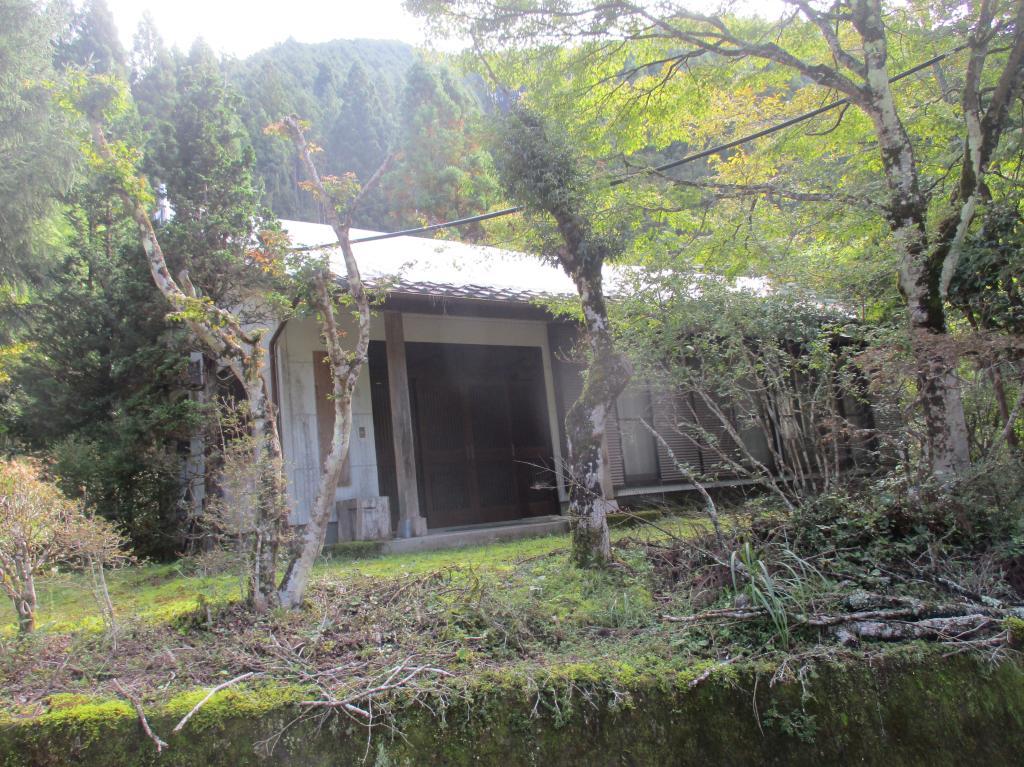 1990s wood house in Tochigi