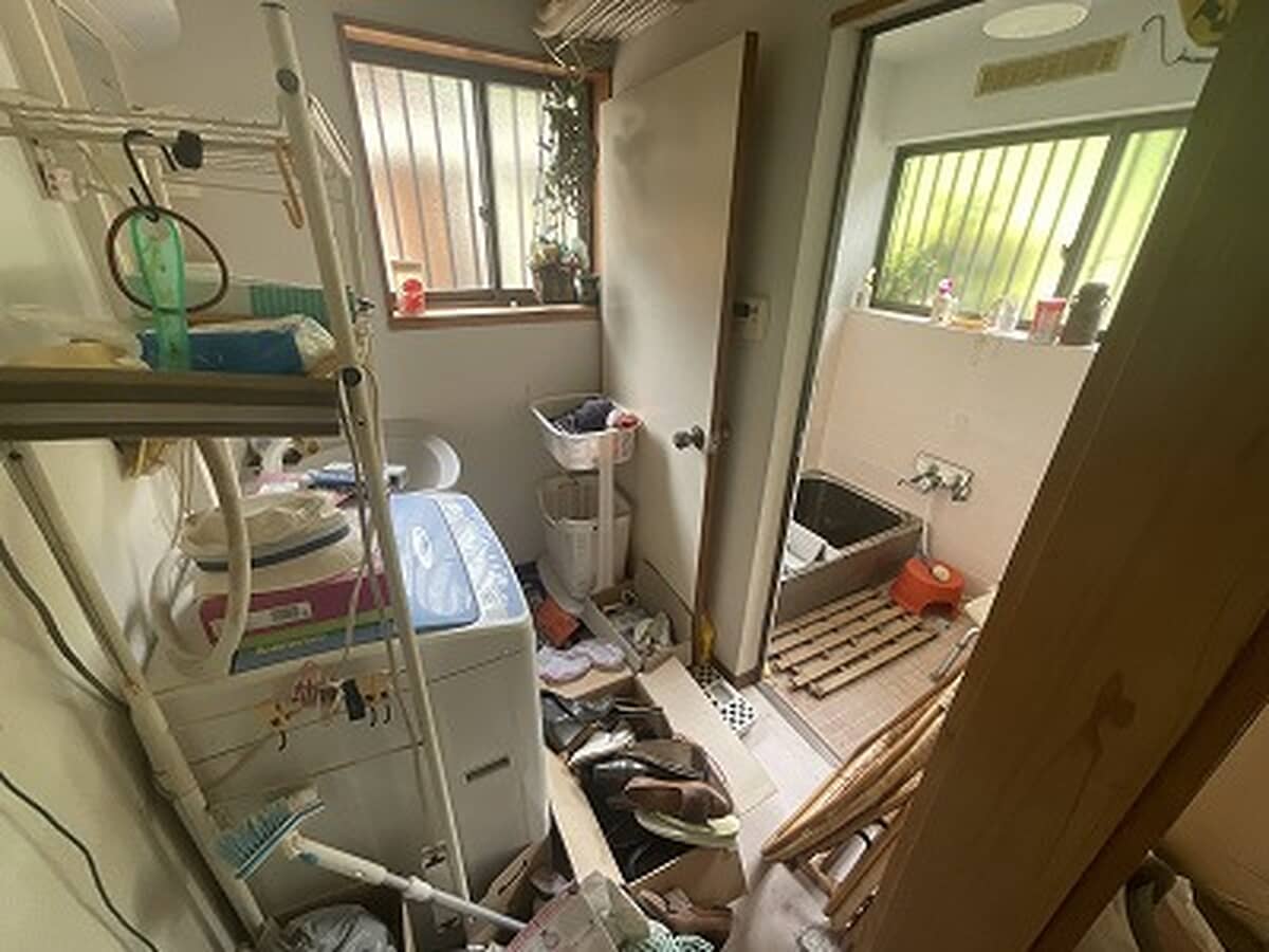 2000s wood house in Hiroshima