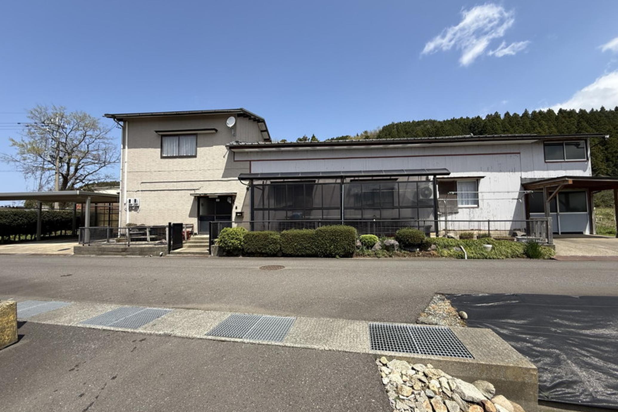 1960s wood house in Fukui