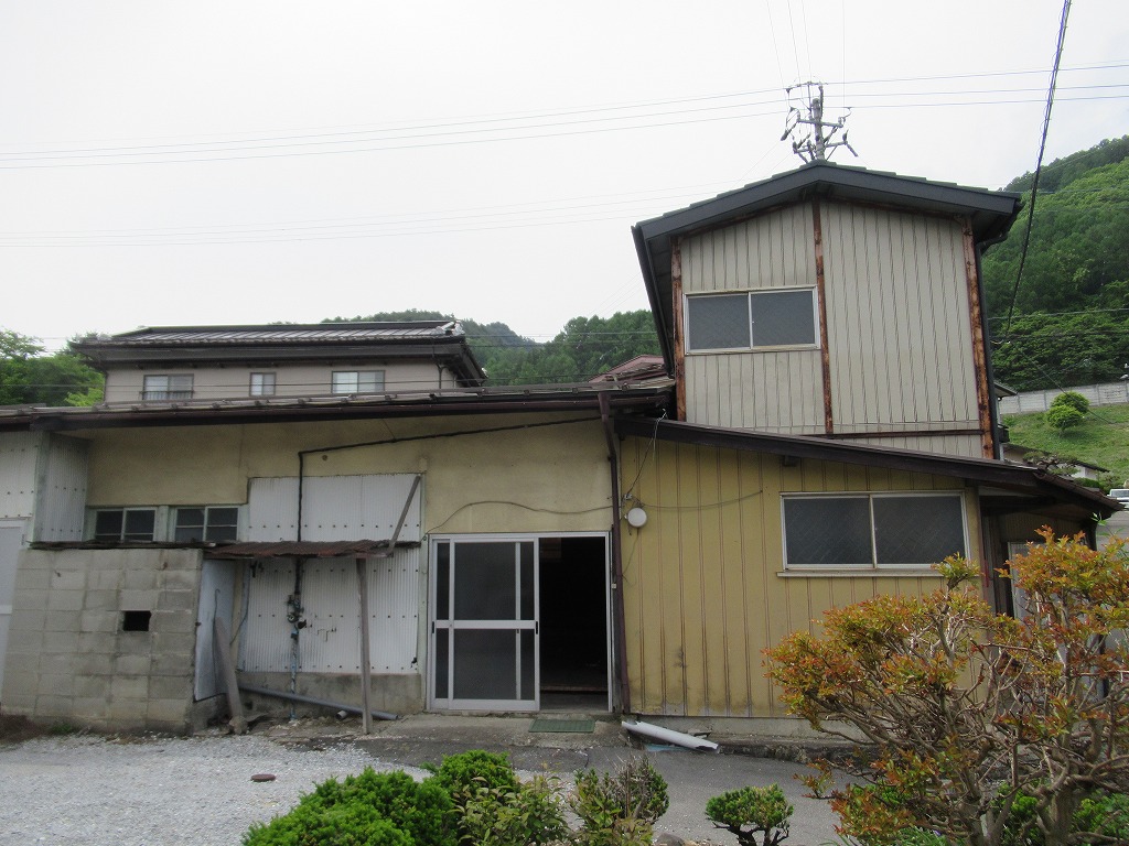 1970s wood house in Nagano
