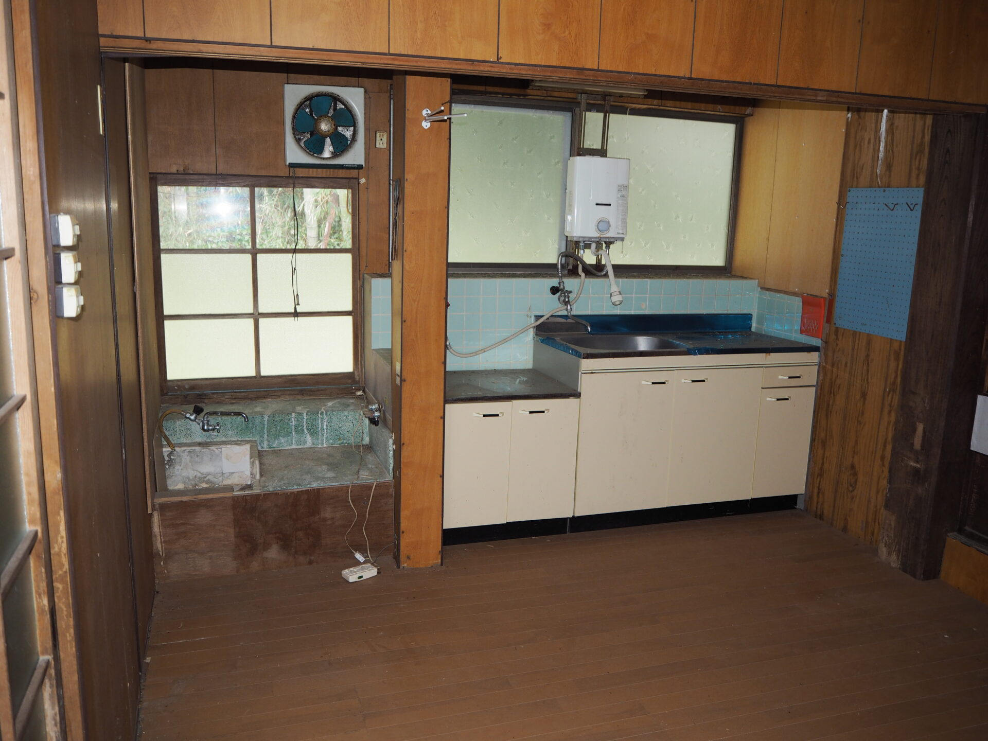 Wood house in Ayabe, Kyoto, farmland, approval needed