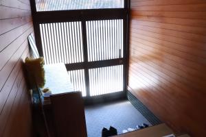 1970s wood house, 19-min walk to station, Miyagi