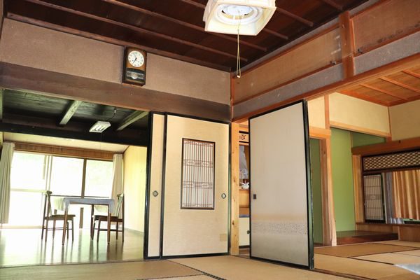 1970s house, 15-min walk to station, Shimane