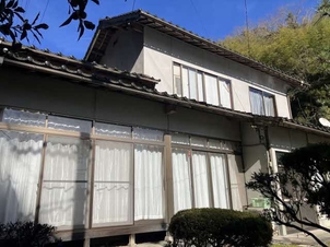 1980s wood house, 18-min walk to station, Shimane
