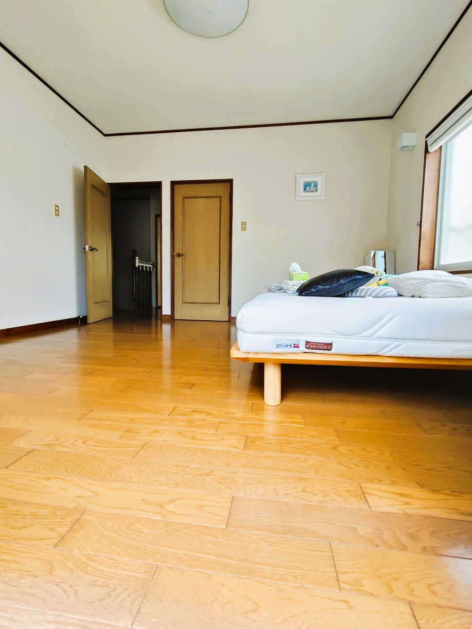 1990s wood house in Ehime