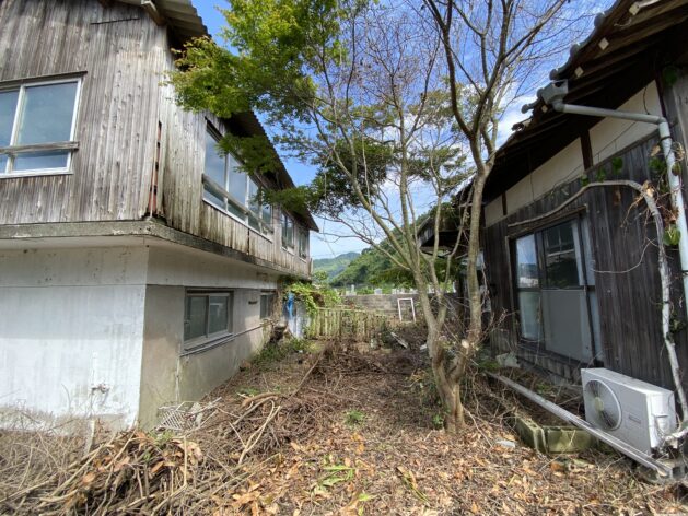Wood house in Ehime