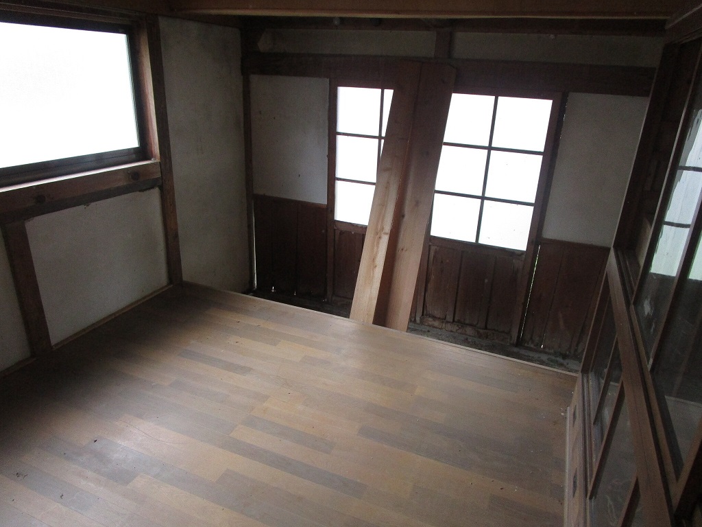 Ogura